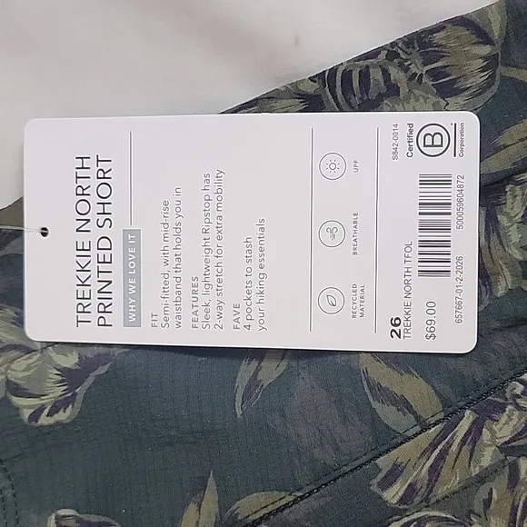 Athleta Trekkie North Printed Short 26 Green Floral Athletic Hiking Running
