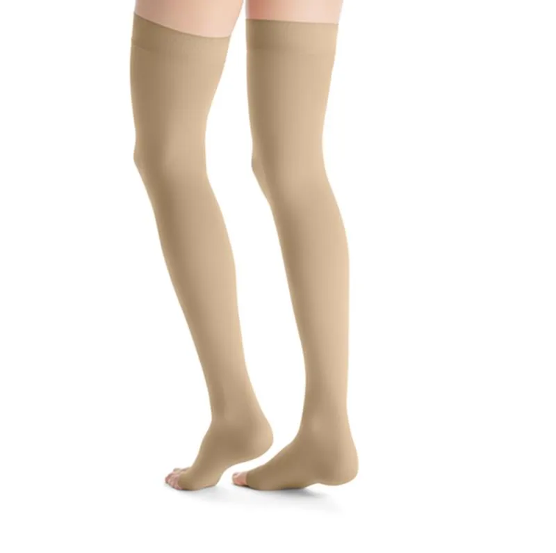 PR/1 JOBST OPAQUE WOMEN, THIGH HIGH PETITE W/SIL DOT BAND, 30-40MMHG, MD, NATURAL, CLOSED TOE