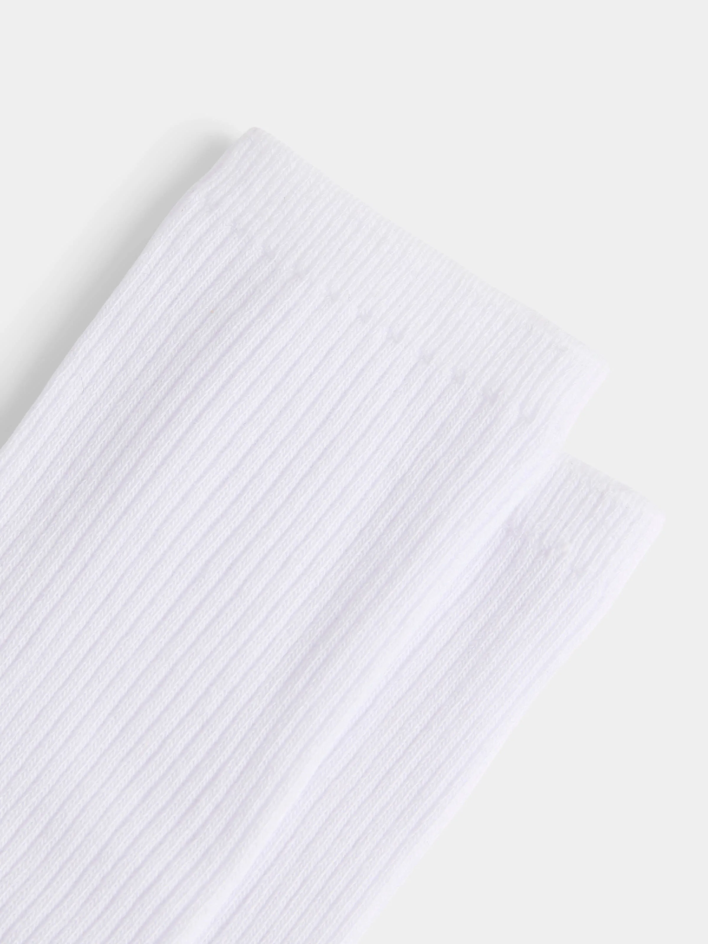 The Ribbed Socks in White